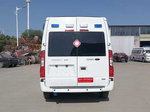 福特V348醫(yī)療救護(hù)車(chē)生產(chǎn)廠(chǎng)家