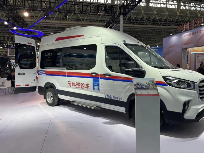天洋920口腔服務(wù)車(chē) 牙科篩查診療車(chē)