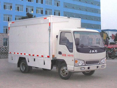 CLW5040XWT4舞臺(tái)車